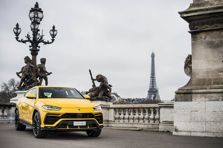 chum anh lamborghini urus tren khap the gioi