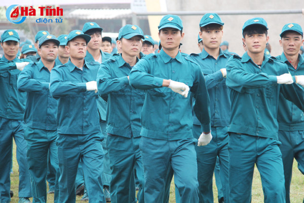 dan quan nghi xuan thi nem luu dan danh dich doi khang