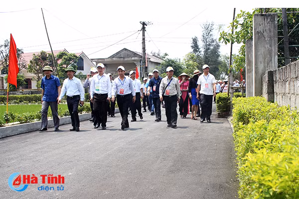 dai bieu ca nuoc an tuong voi nhung kdc kieu mau vuon mau ha tinh