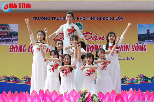 dong loc 50 nam vang vong hon non song