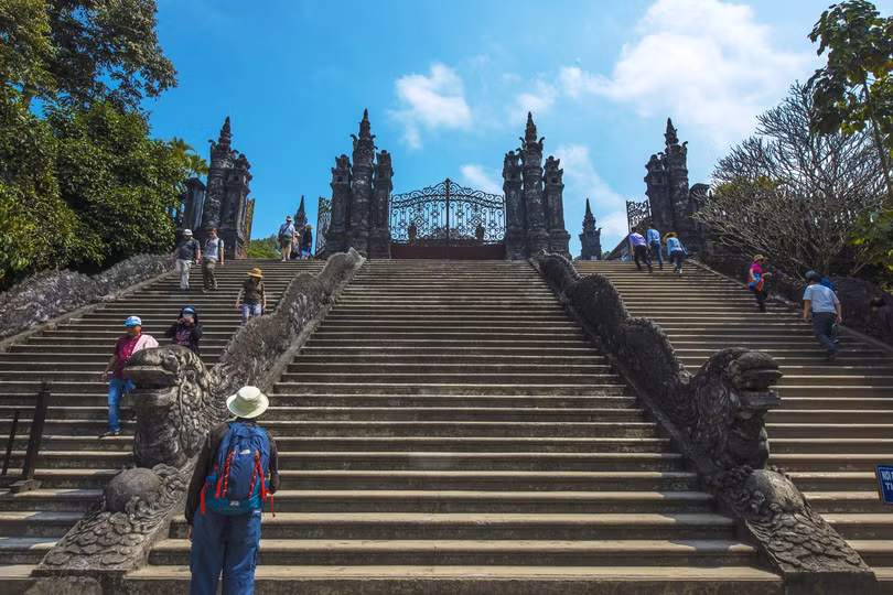 ba lang tam nhung vi vua trieu nguyen