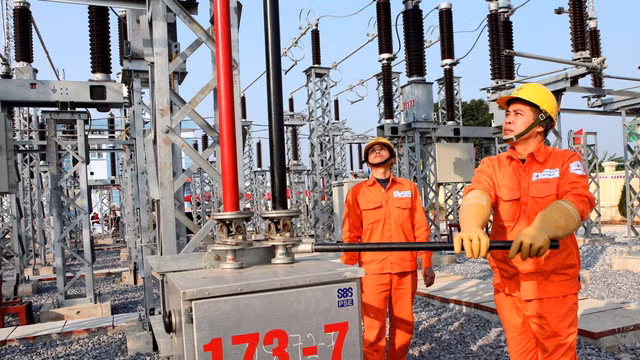 khong co chuyen cat dien luan phien mua nang nong 2018