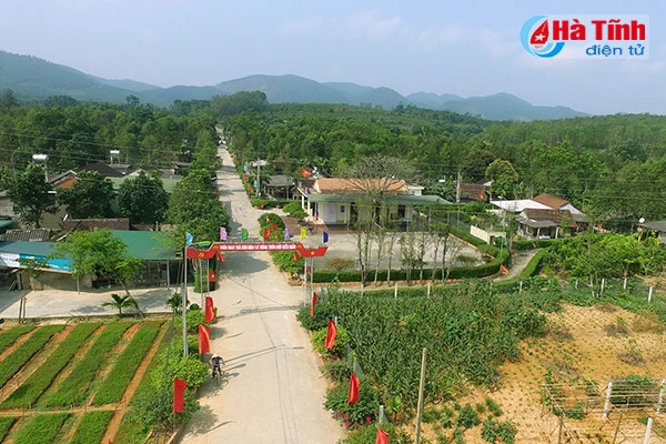 xay dung ntm o ha tinh ben vung tu khu dan cu kieu mau vuon mau