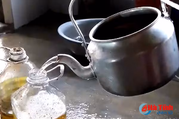 video ky la gieng nuoc hoa dau o huong khe