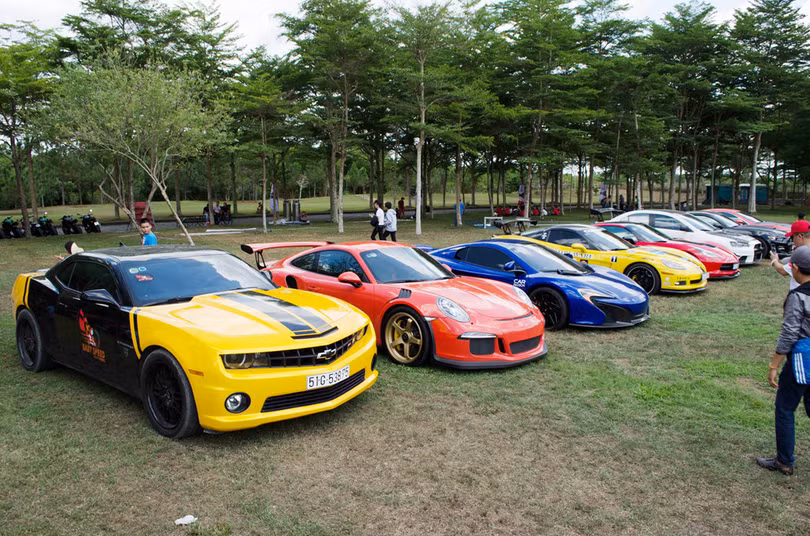 hang tram mo to va sieu xe do ve dong nai