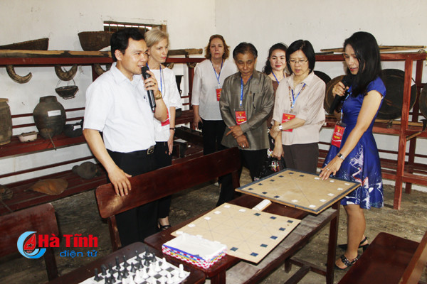 video ve dep ntm ha tinh niu buoc doan dai su quan