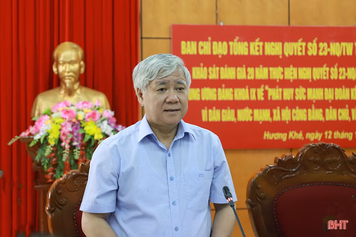 Chủ tịch Ủy ban Trung ương MTTQ Việt Nam: Hương Khê thực hiện tốt nghị quyết về phát huy sức mạnh đoàn kết dân tộc