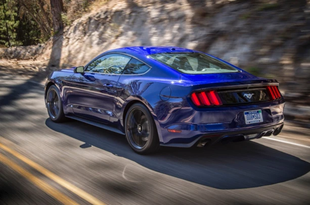 10 mau xe dep sang chanh nhung gia re