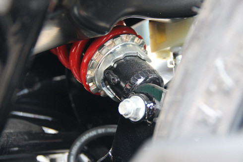 kawasaki athlete pro con tay co nho dau tien ve viet nam