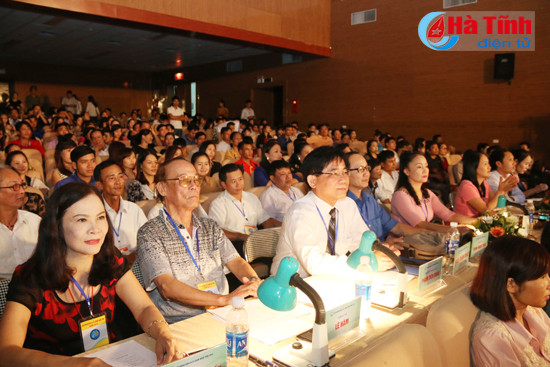 khai mac lien hoan cac clb dan ca vi giam nghe tinh