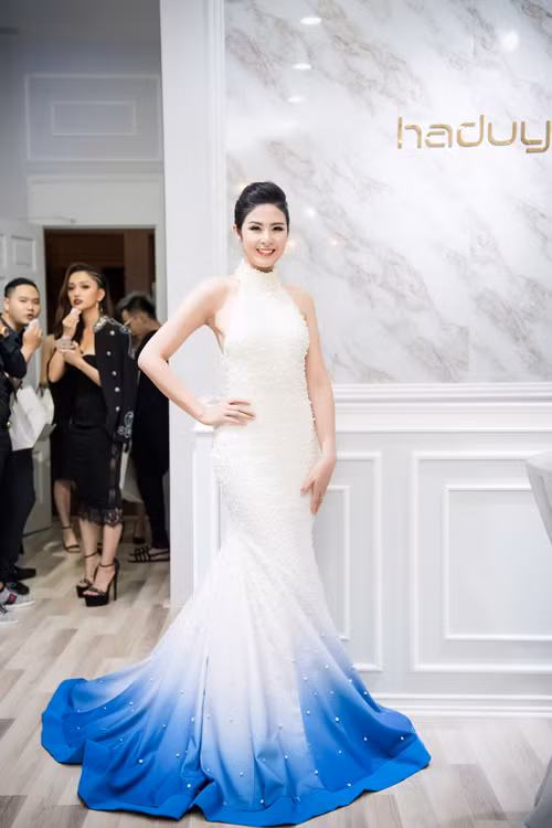 my nhan viet mac dep nhat tuan