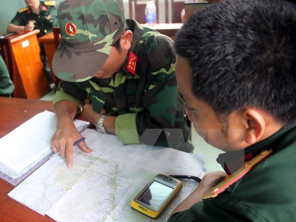 da tim thay may bay mat tich ca 3 phi cong deu da hy sinh