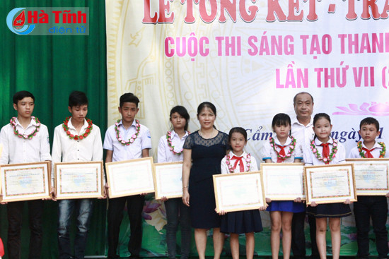 trao thuong cuoc thi sang tao thanh thieu nien nhi dong toan tinh