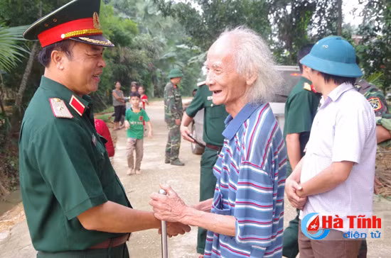 nhieu tam long se chia voi nguoi dan vung lu ha tinh