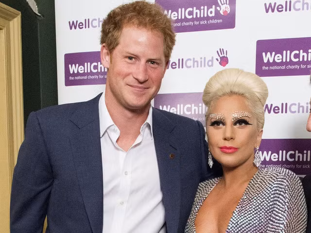 nhung ngoi sao dien anh co chieu khiem ton bat ngo