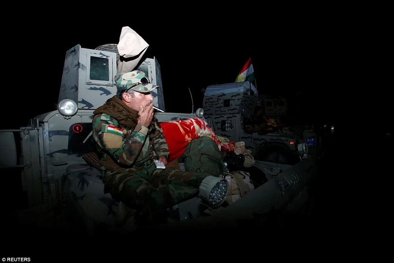 loat anh moi nhat tu chien truong danh duoi is gianh lai mosul