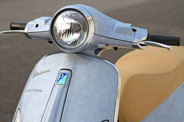 vespa primavera can trung doc nhat viet nam