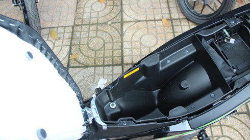 kawasaki athlete pro con tay co nho dau tien ve viet nam