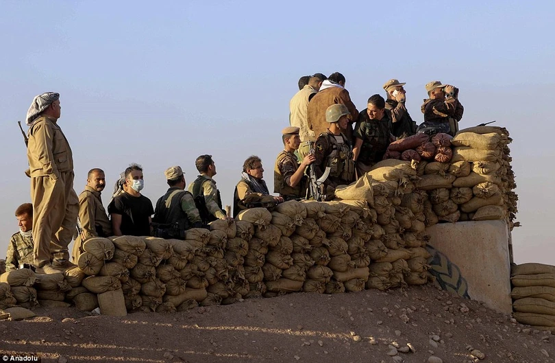 loat anh moi nhat tu chien truong danh duoi is gianh lai mosul