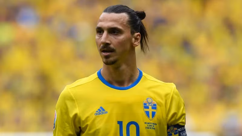 Top 10 chân sút vĩ đại nhất ĐTQG châu Âu: Ronaldo không có đối thủ