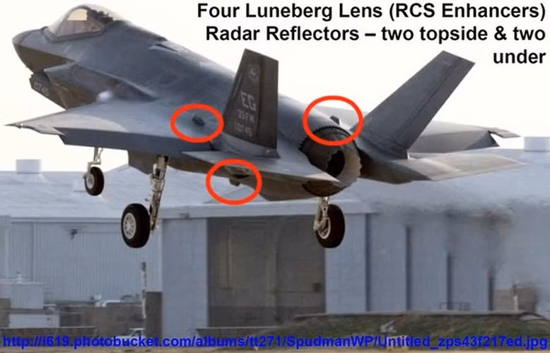 F-35 Mỹ tấn công mục tiêu trong lãnh thổ Syria “ngay trước mắt S-400”