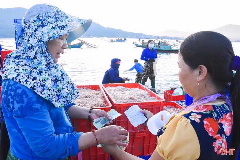 Để một mùa du lịch biển Hà Tĩnh an toàn, không “chặt chém”
