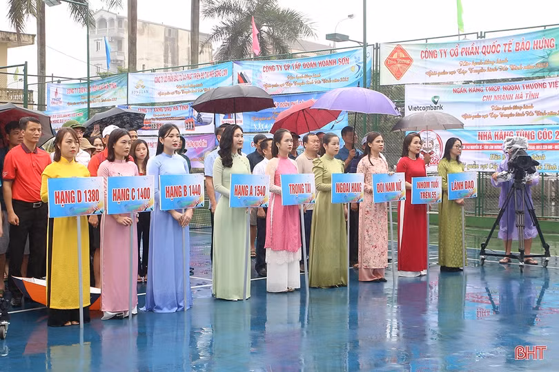 Khởi tranh Giải Quần vợt Cúp Truyền hình Hà Tĩnh năm 2023