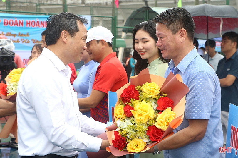 Khởi tranh Giải Quần vợt Cúp Truyền hình Hà Tĩnh năm 2023