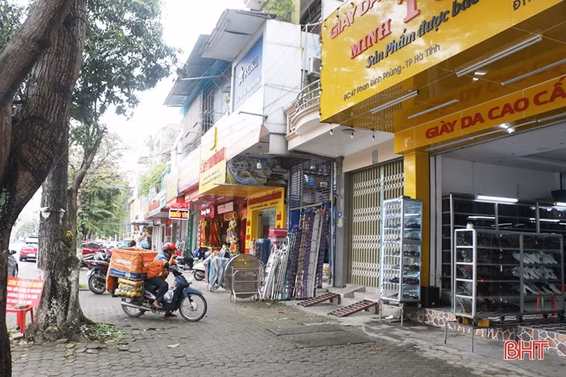 Quản lý, khai thác hiệu quả “kinh tế vỉa hè” đô thị ở Hà Tĩnh