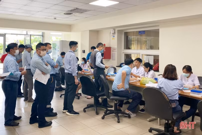 Khám sức khỏe cho công nhân, lao động Formosa Hà Tĩnh