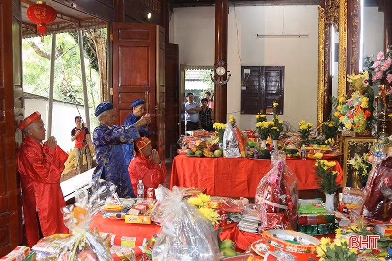 Trang trọng Lễ giỗ lần thứ 598 của Hoàng hậu Ngọc Trần