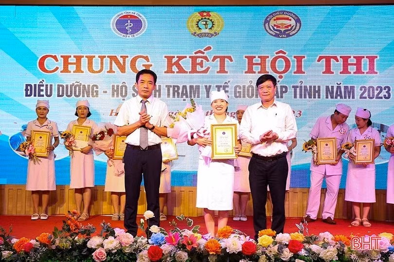 Trung tâm Y tế Hương Sơn nhất Hội thi Điều dưỡng - Hộ sinh trạm y tế giỏi cấp tỉnh
