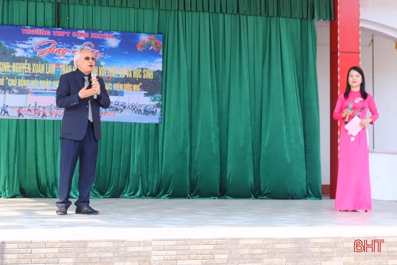 Nhiều hình thức hướng nghiệp cho học sinh Hà Tĩnh