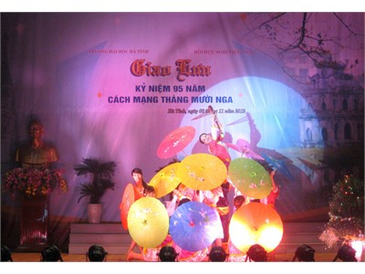 Điệu múa dân tộc Việt Nam