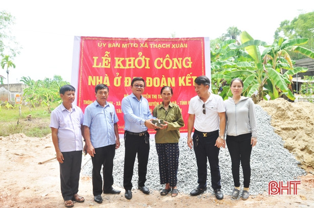 85 triệu xây nhà đại đoàn kết cho gia đình khó khăn ở Thạch Hà