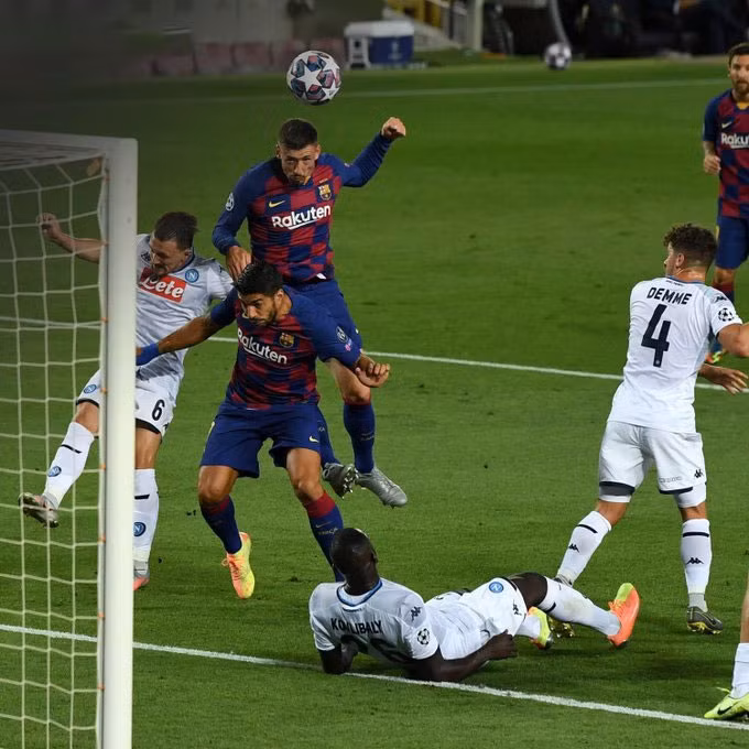 Kết quả Barca 3-1 Napoli: Messi lập siêu phẩm solo, Barca hẹn Bayern ở tứ kết