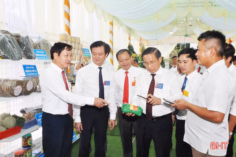 Ấn tượng gian hàng trưng bày sản phẩm nông nghiệp tiêu biểu của Hương Khê