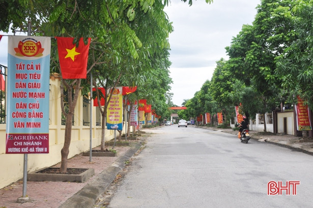 Hương Khê “khoác áo đẹp” đón ngày hội lớn