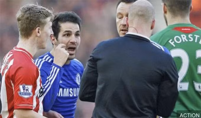 Trọng tài bắt trận chung kết FA Cup bị tố xử ép Chelsea có hệ thống