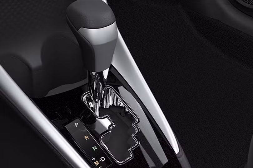 Chi tiết Toyota Vios 2021 - bổ sung đèn LED, lẫy chuyển số