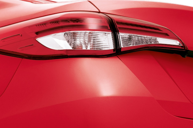 Chi tiết Toyota Vios 2021 - bổ sung đèn LED, lẫy chuyển số