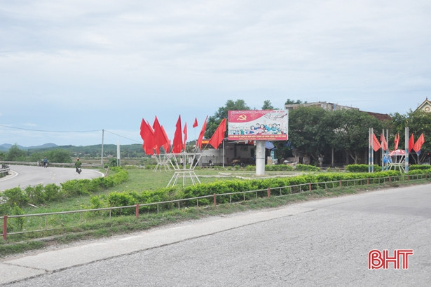 Hương Khê “khoác áo đẹp” đón ngày hội lớn