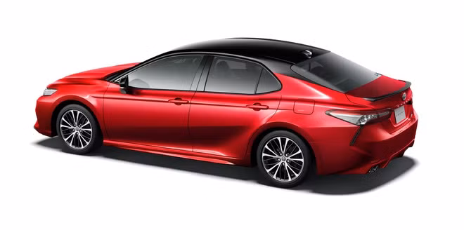 Toyota Camry kỷ niệm 40 năm bằng phiên bản Black Edition