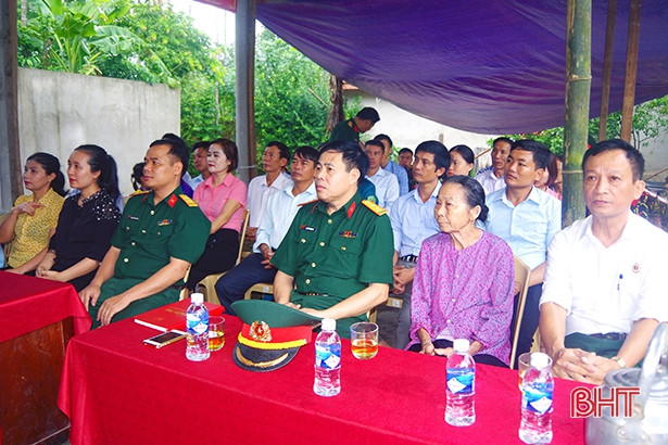 Bộ CHQS Hà Tĩnh xây dựng 2 nhà tình nghĩa cho các gia đình chính sách