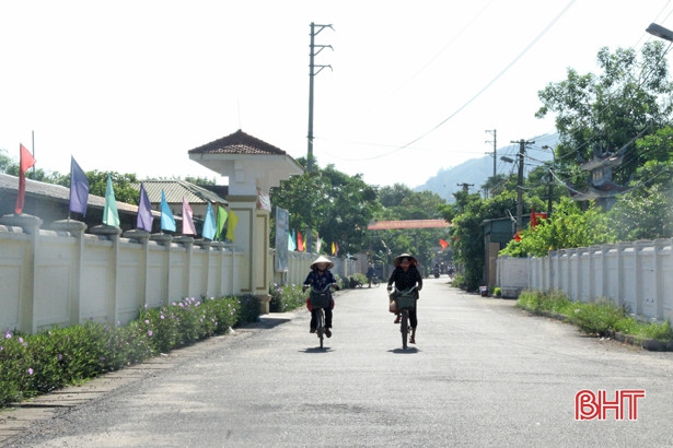 Lộc Hà rực rỡ cờ hoa trước ngày hội lớn