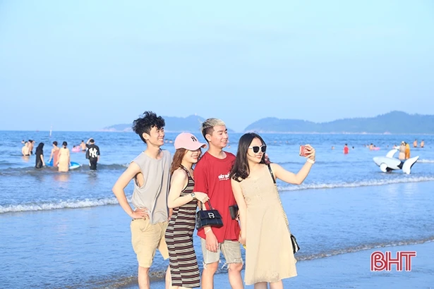 Đánh thức tiềm năng, đưa du lịch Lộc Hà “cất cánh”