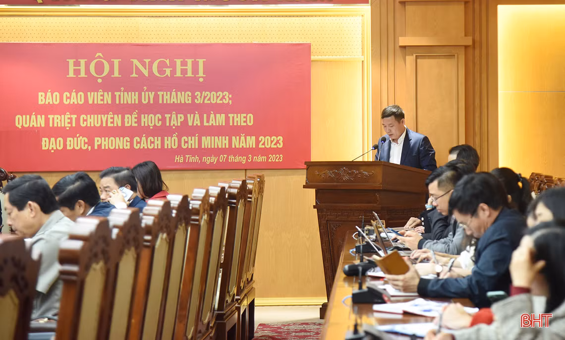 Làm tốt hơn nữa công tác nắm bắt và định hướng dư luận xã hội