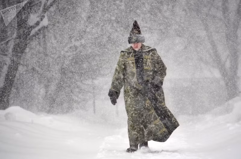 photo thu do nga trong ngay tuyet roi day ky luc