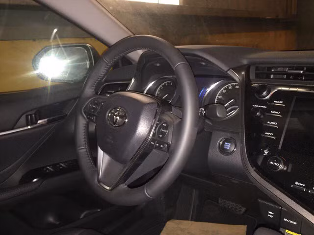 toyota camry 2018 dau tien xuat hien tai viet nam