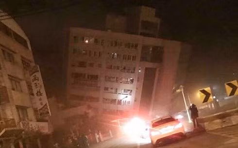 the gioi ngay qua maldives bat giu cuu tong thong m gayoom va nhieu quan chuc toa an